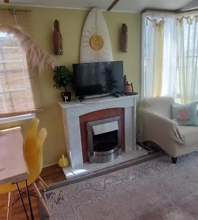 Apartment Cozy Surfer House Perfect For Digital Nomads Burinhosa